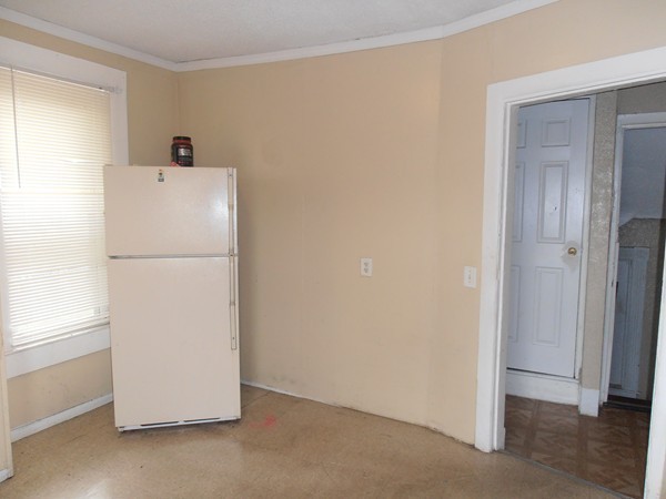 39-41 Eastern Avenue Springfield, MA 01109 - Photo 16 of 29 Gallery Image 16
