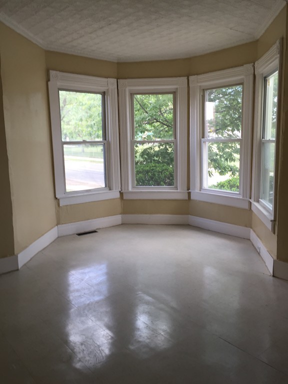 39-41 Eastern Avenue Springfield, MA 01109 - Photo 21 of 29 Gallery Image 21