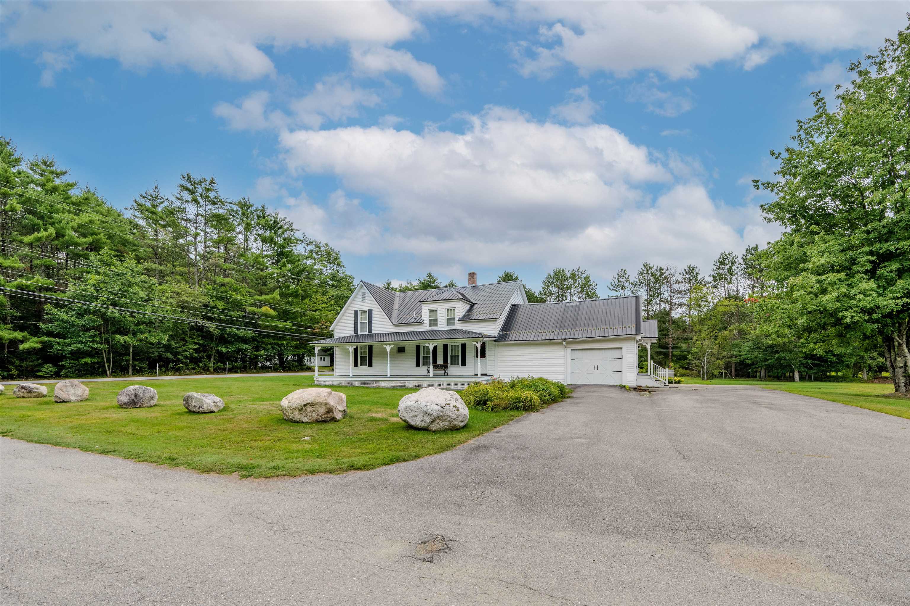 978 Profile Road Franconia, NH 03580 - Photo 2 of 32 Gallery Image 2