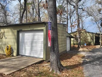 $215,000 | 96 North Lakeside Drive, Huntsville, TX 77320