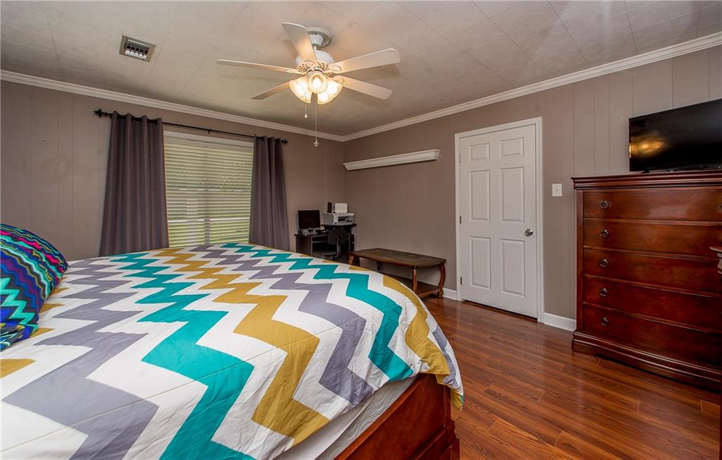 20454 West Carpenter Springfield, LA 70462 - Photo 8 of 40