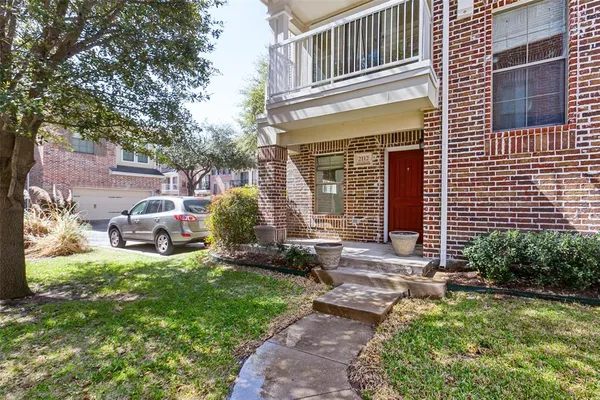 $2,350 | 2112 Grove Park Lane, Richardson, TX 75080