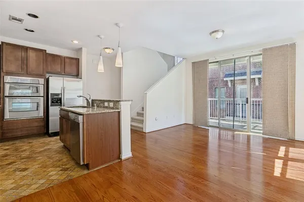 $2,350 | 2112 Grove Park Lane, Richardson, TX 75080