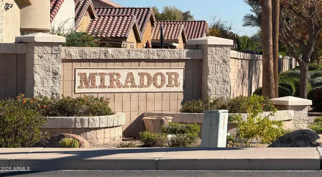 $2,400 | 1002 East Arabian Drive, Gilbert, AZ 85296