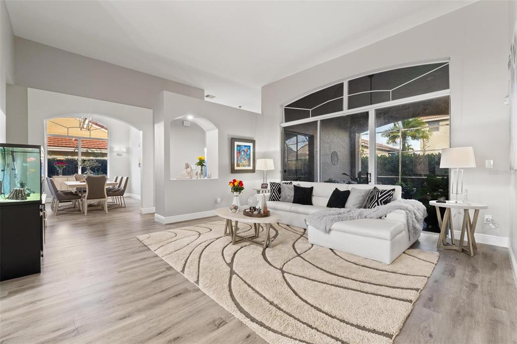 343 Southwest 187th Terrace Pembroke Pines, FL 33029 - Photo 7 of 48