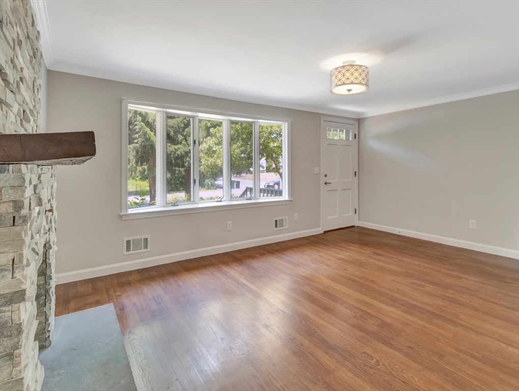 344 Old Post Road North Attleboro, MA 02760 - Photo 21 of 42
