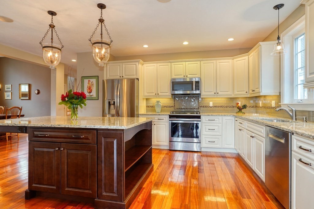 28 Stevens Road, Unit 28 Hudson, MA 01749 - Photo 6 of 41 Gallery Image 6