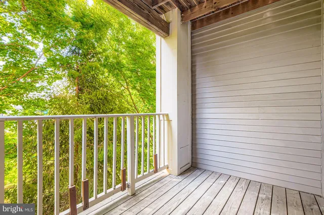 $2,300 | 8813 Stoneridge Circle, Unit 203, Pikesville, MD 21208