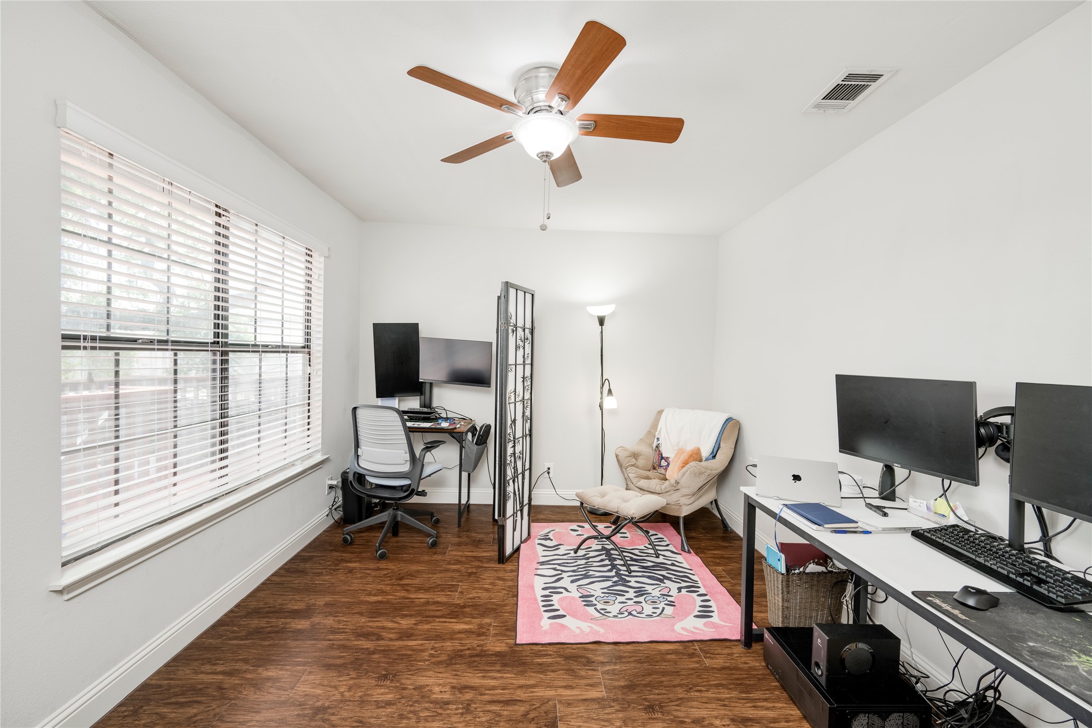 2215 Post Road, Unit 2076 Austin, TX 78704 - Photo 9 of 21 Gallery Image 9