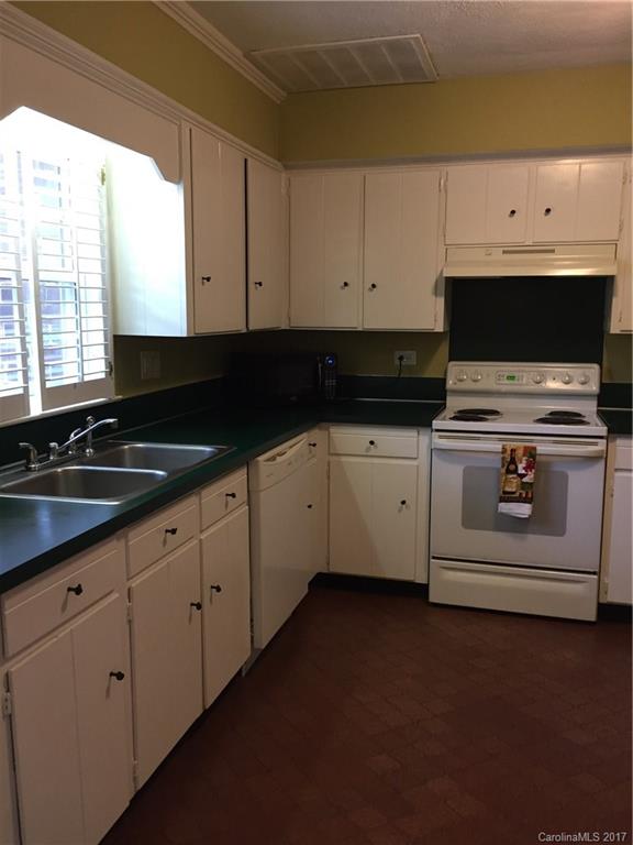 7209 Swans Run Road Charlotte, NC 28226 - Photo 3 of 6 Gallery Image 3