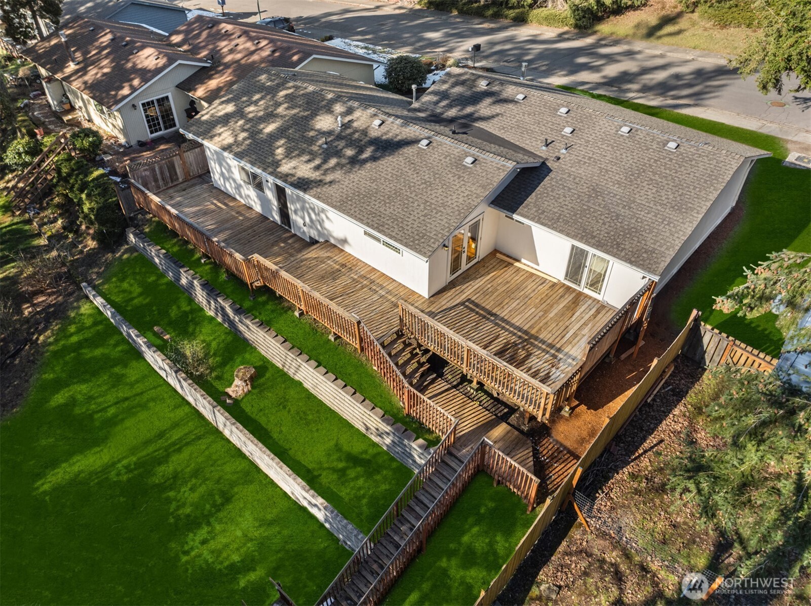 13723 Southeast 173rd Place Renton, WA 98058 - Photo 23 of 29 Gallery Image 23