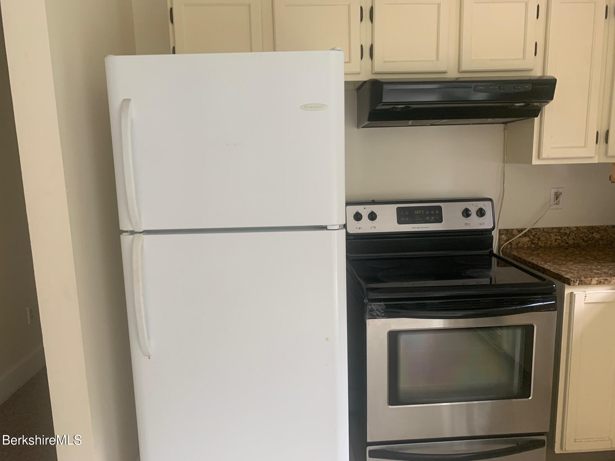 412 Berkshire School Road Sheffield, MA 01257 - Photo 5 of 13 IMG_6763