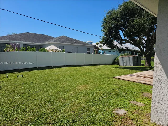 $2,800 | 8330 Southeast Sweet Bay Avenue, Unit 8330, Hobe Sound, FL 33455