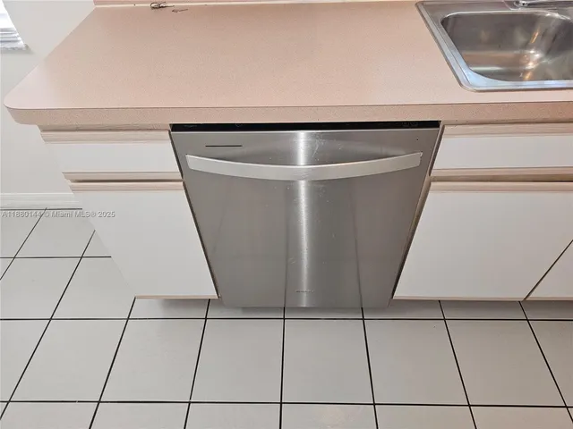 $2,800 | 8330 Southeast Sweet Bay Avenue, Unit 8330, Hobe Sound, FL 33455