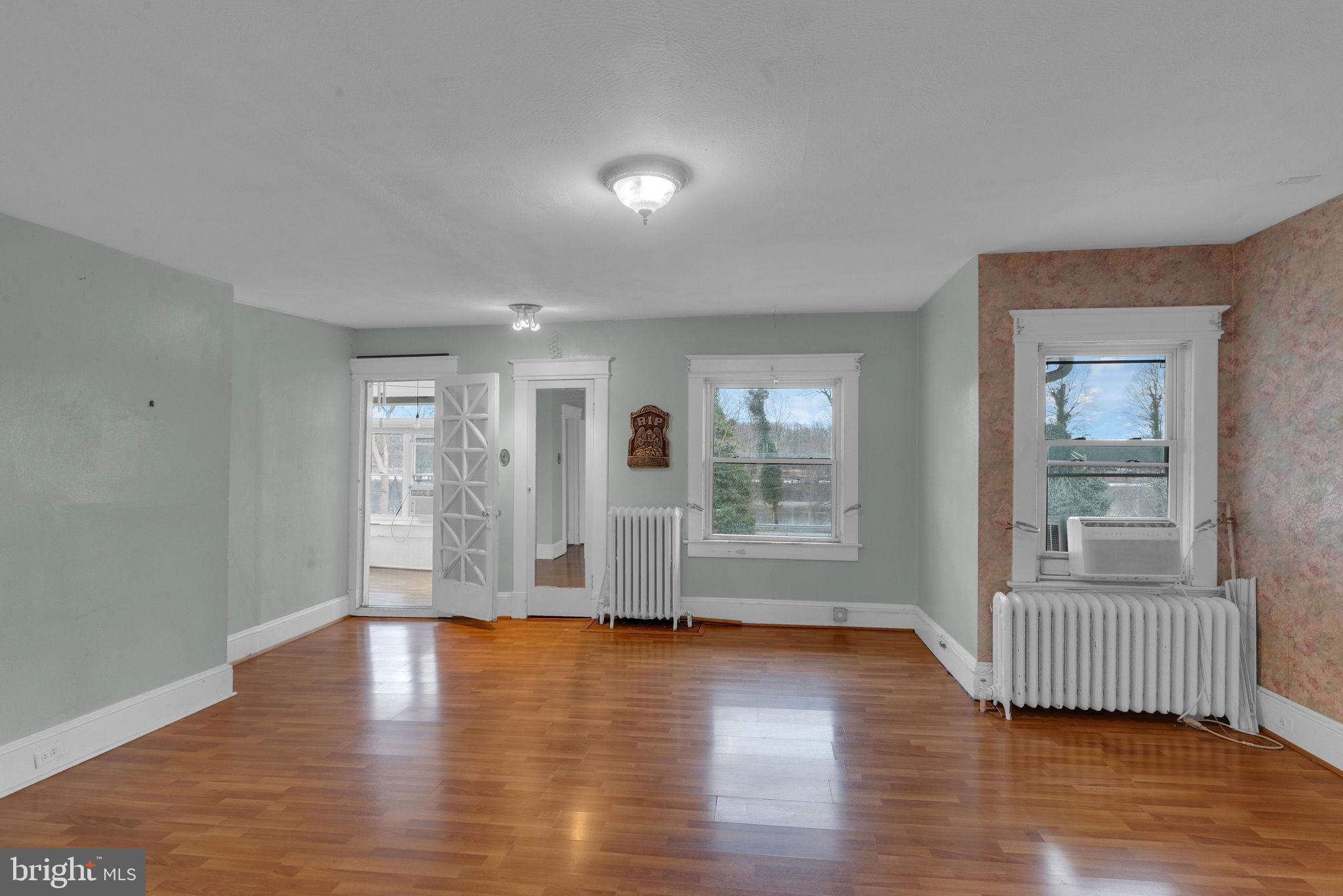 840 Riverside Avenue Trenton, NJ 08618 - Photo 21 of 38 Gallery Image 21