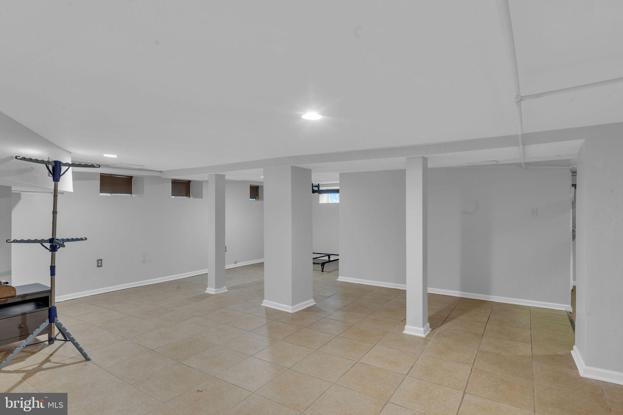840 Riverside Avenue Trenton, NJ 08618 - Photo 33 of 38 Gallery Image 33