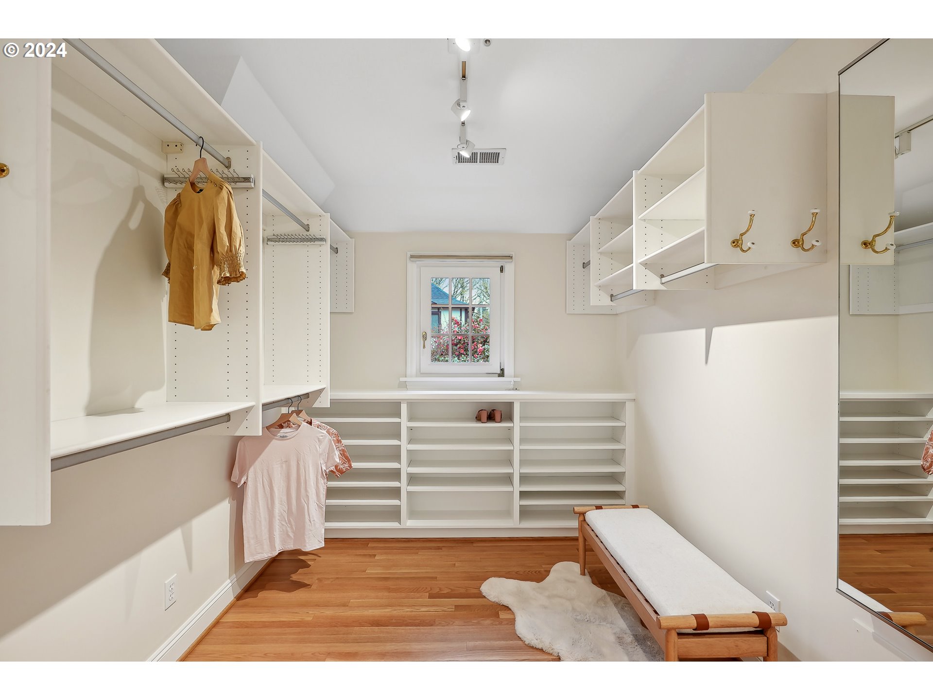 7404 Southeast Reed College Place Portland, OR 97202 - Photo 33 of 48 Gallery Image 33
