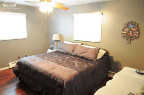 4301 South State Road Durand, MI 48429 - Photo 14 of 21 20438133-13.JPG