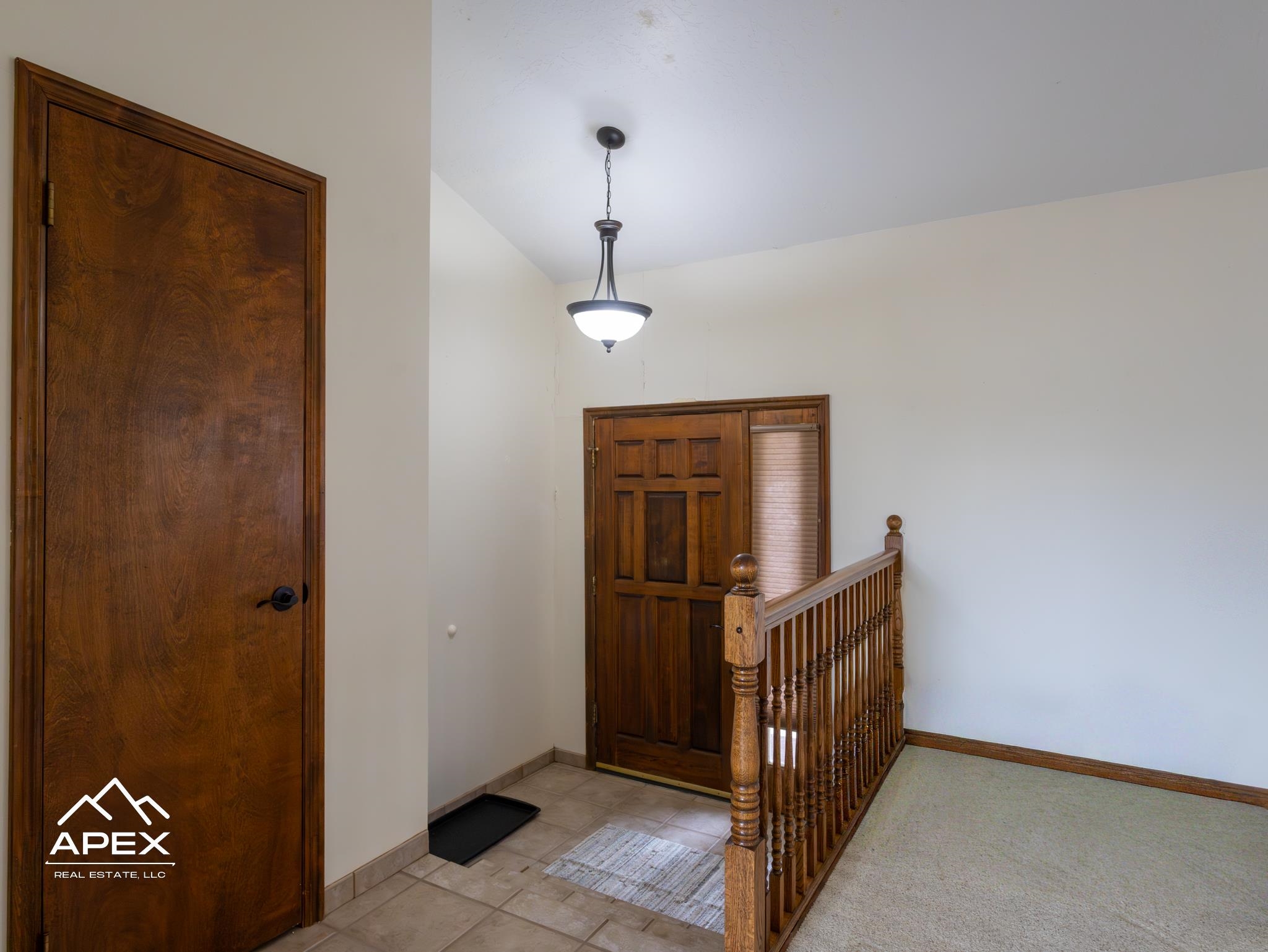 155 Spring Brook Drive Evanston, WY 82930 - Photo 4 of 34