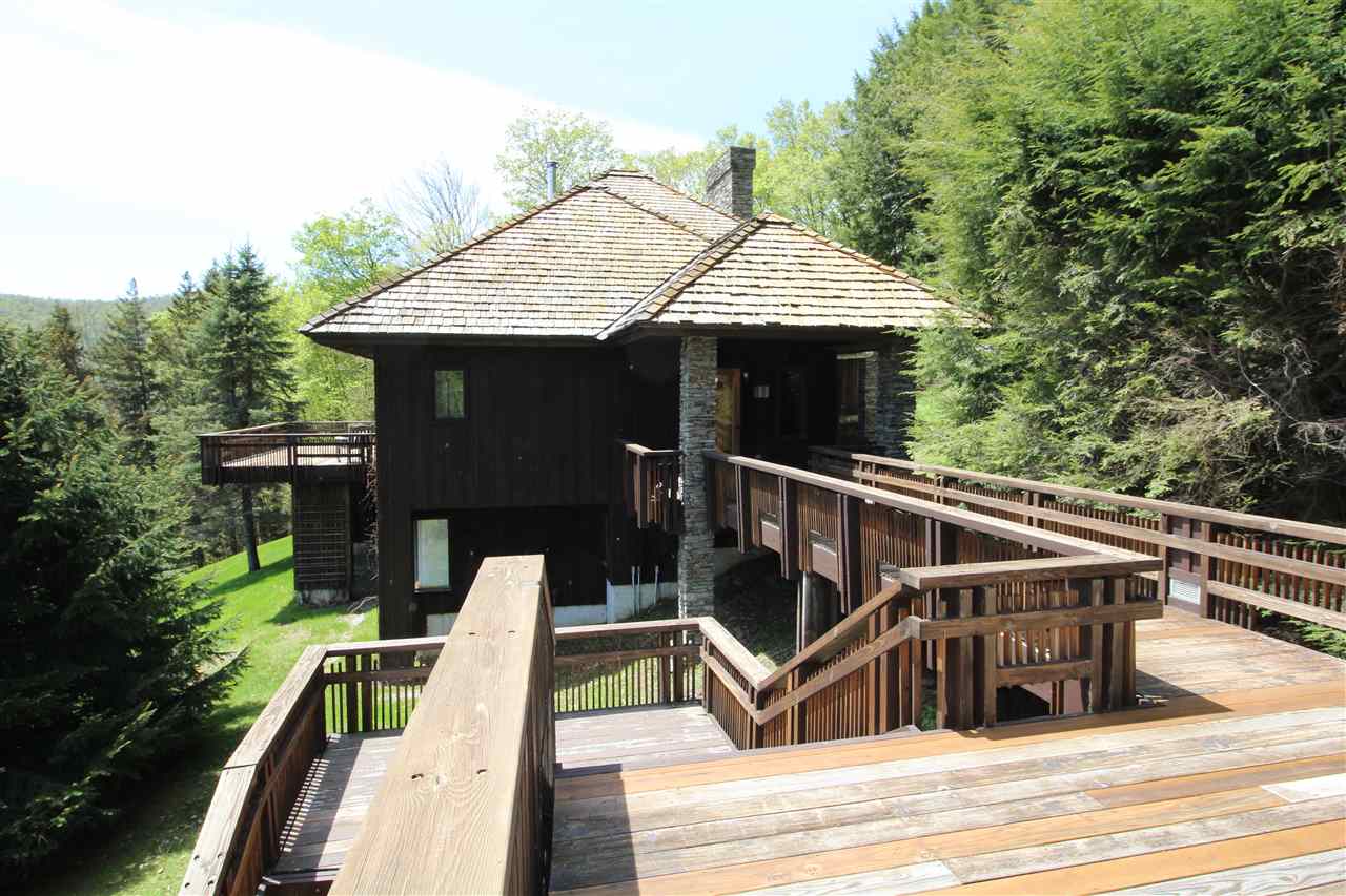 783 Hawk Mountain Road Pittsfield, VT 05762 - Photo 2 of 40