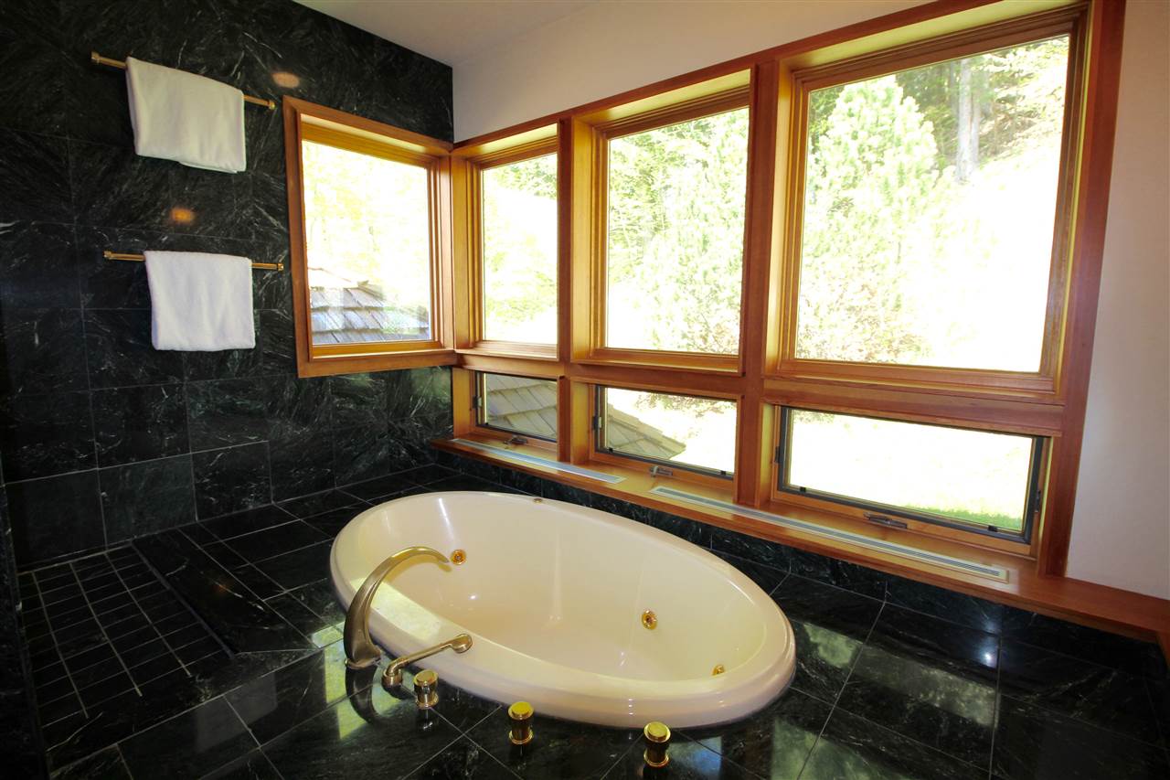 783 Hawk Mountain Road Pittsfield, VT 05762 - Photo 20 of 40