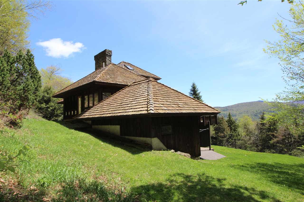 783 Hawk Mountain Road Pittsfield, VT 05762 - Photo 3 of 40