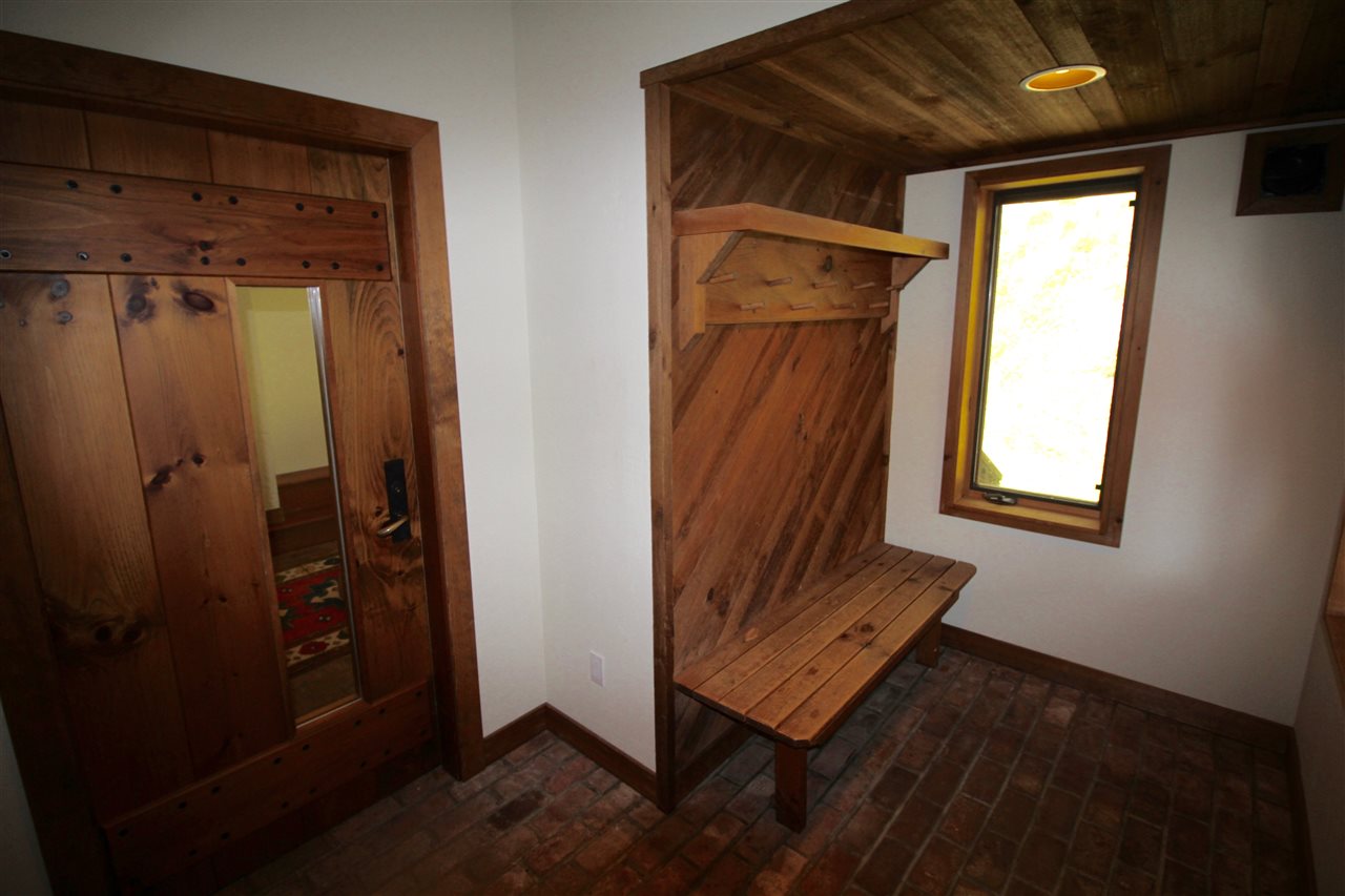 783 Hawk Mountain Road Pittsfield, VT 05762 - Photo 5 of 40