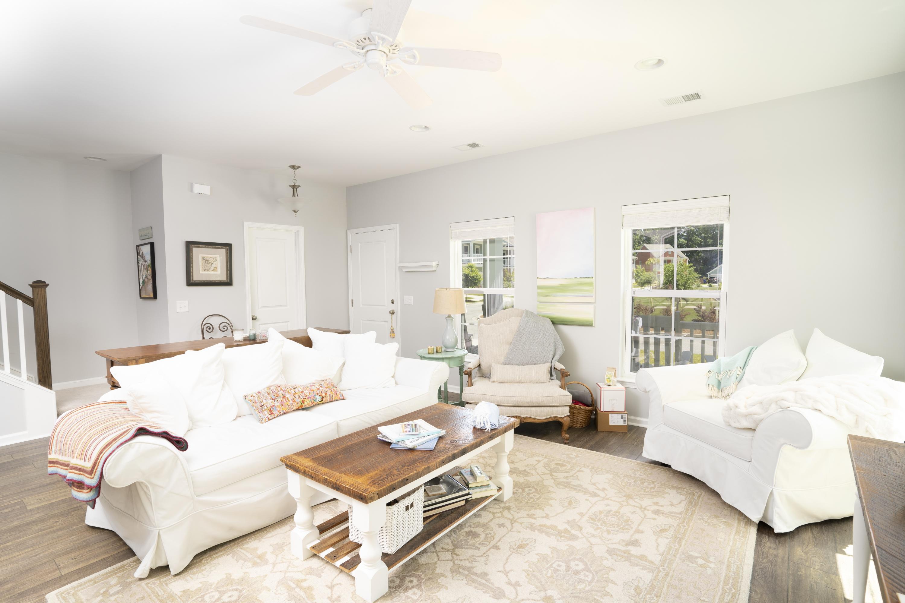 1683 Valley Oak Road Johns Island, SC 29455 - Photo 7 of 31 Living Room