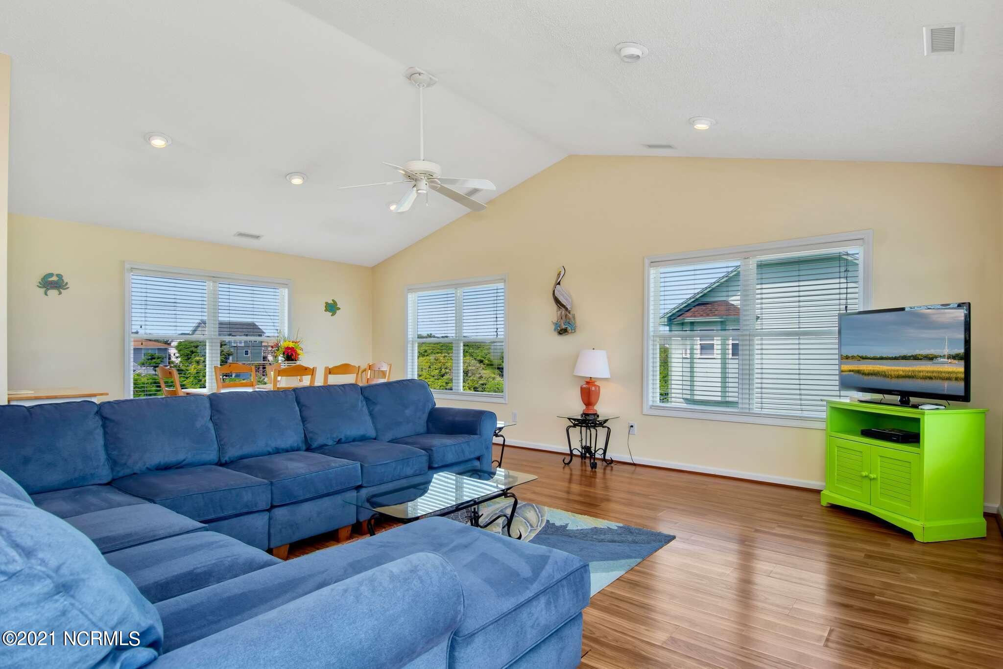 5419 Emerald Drive Emerald Isle, NC 28594 - Photo 2 of 40 2