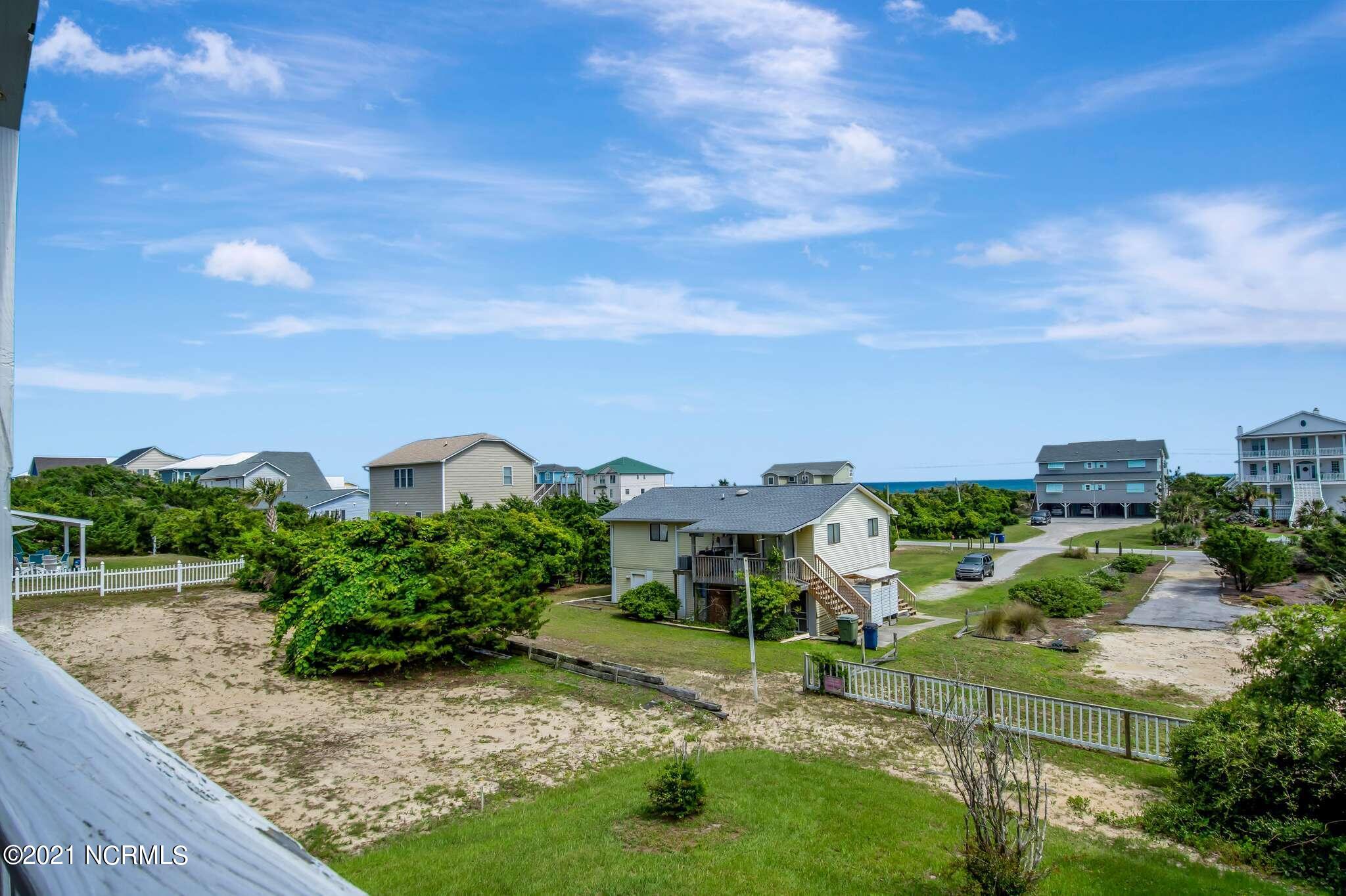 5419 Emerald Drive Emerald Isle, NC 28594 - Photo 26 of 40 26