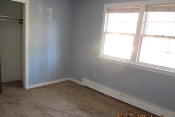 445 Nye Road Centerville, MA 02632 - Photo 6 of 7 an empty room with a window