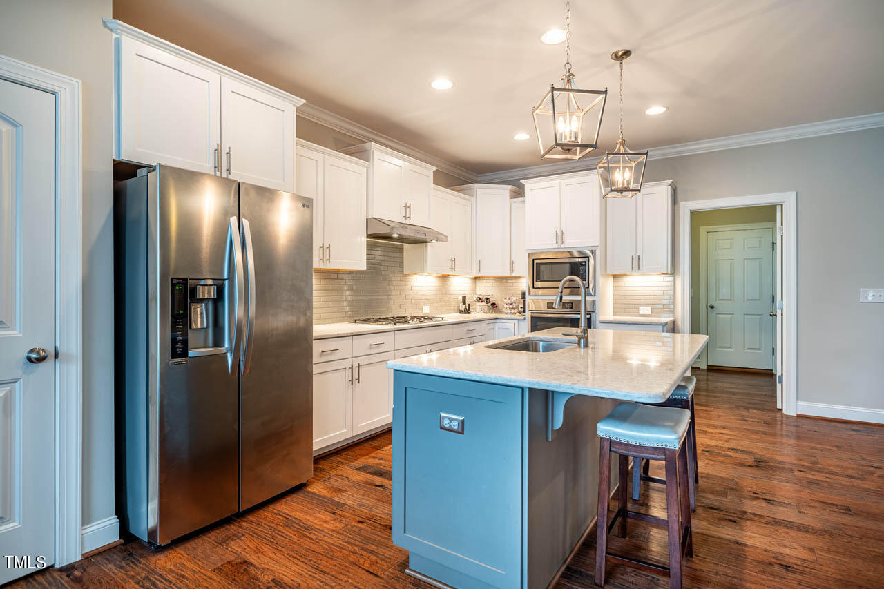 1412 Baxter Ridge Court Apex, NC 27502 - Photo 6 of 46 1412BaxterRidgeCt-13