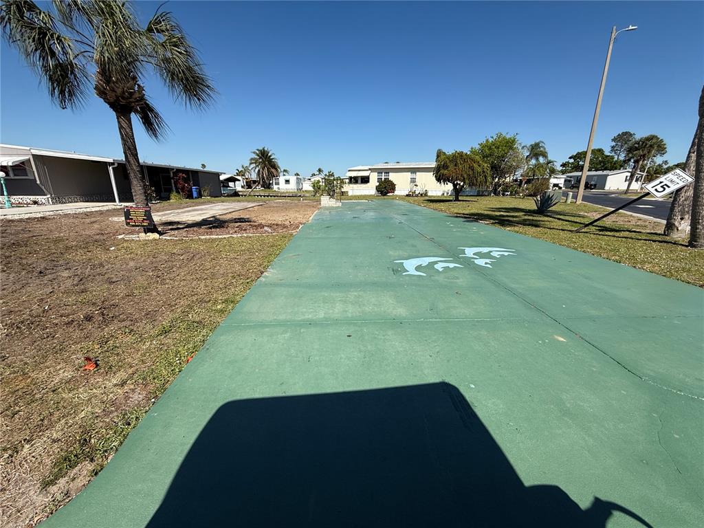 101 East St Lucia Loop Apollo Beach, FL 33572 - Photo 2 of 3