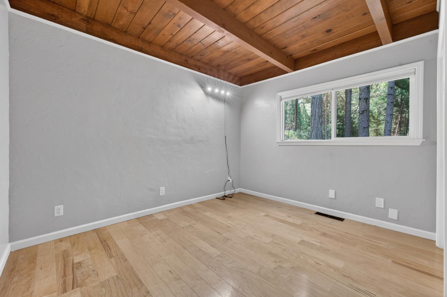 4340 Fairglade Road Placerville, CA 95667 - Photo 19 of 42 a view of an empty room