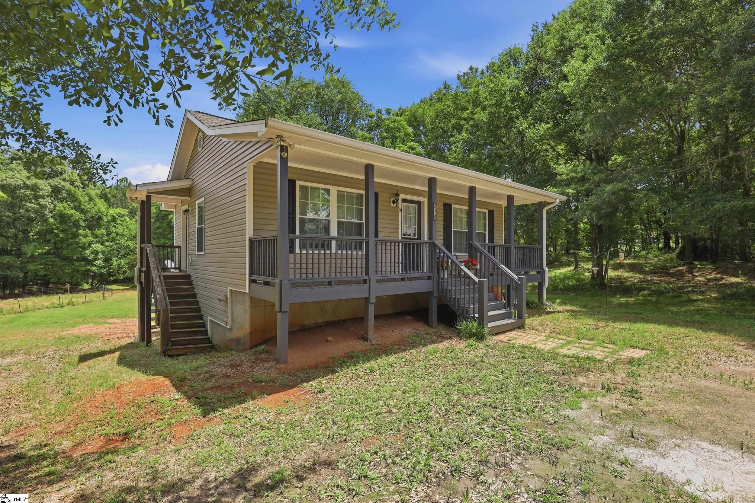 274 Circle Drive Pendleton, SC 29670 - Photo 2 of 38