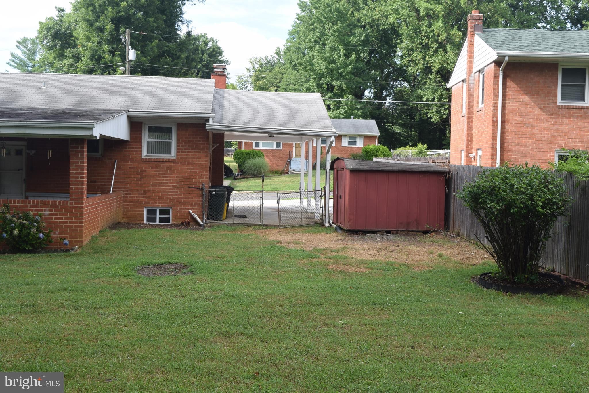 2803 Kingsway Road Fort Washington, MD 20744 - Photo 24 of 29 Exterior (Rear)