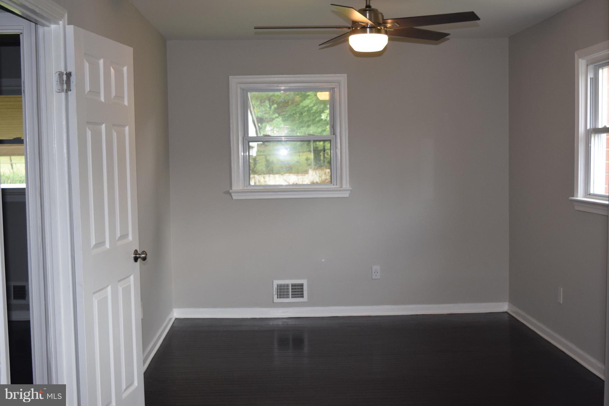 2803 Kingsway Road Fort Washington, MD 20744 - Photo 9 of 29 Bedroom (Master)