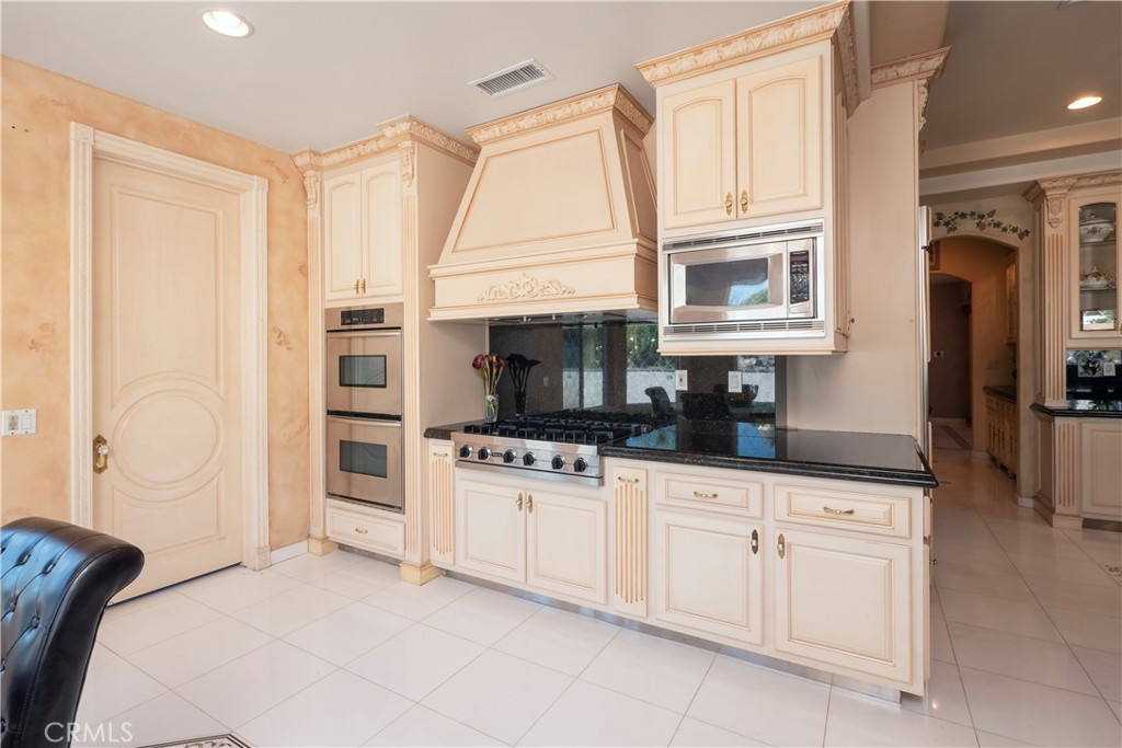 7252 Boice Lane Riverside, CA 92506 - Photo 21 of 70