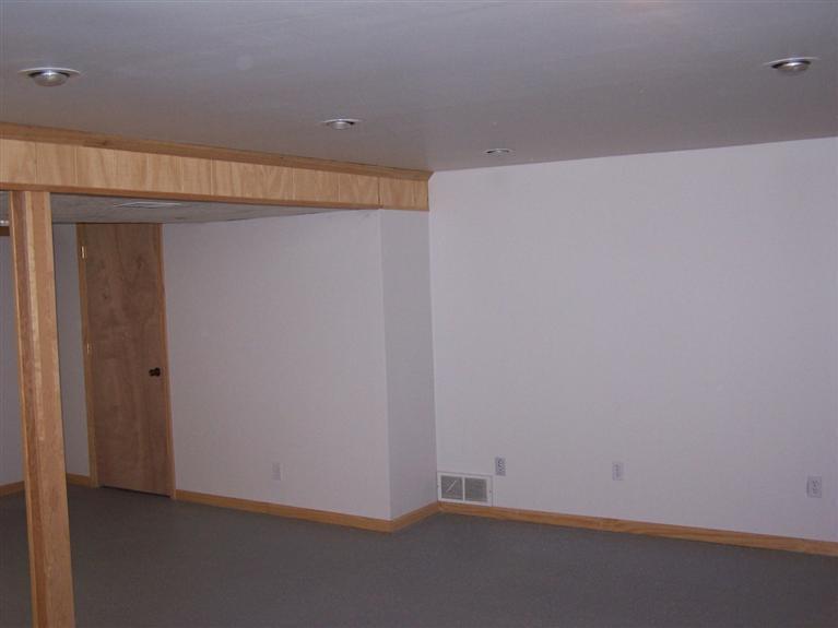 180 Country Club Road Holland, MI 49423 - Photo 13 of 14 Additional Photo