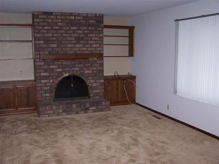180 Country Club Road Holland, MI 49423 - Photo 8 of 14 Additional Photo