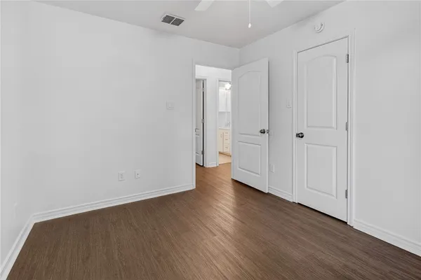 $2,000 | 8001 Rock Crest Drive, Corpus Christi, TX 78414