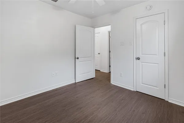 $2,000 | 8001 Rock Crest Drive, Corpus Christi, TX 78414