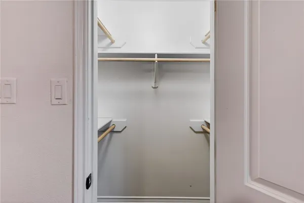 $2,000 | 8001 Rock Crest Drive, Corpus Christi, TX 78414