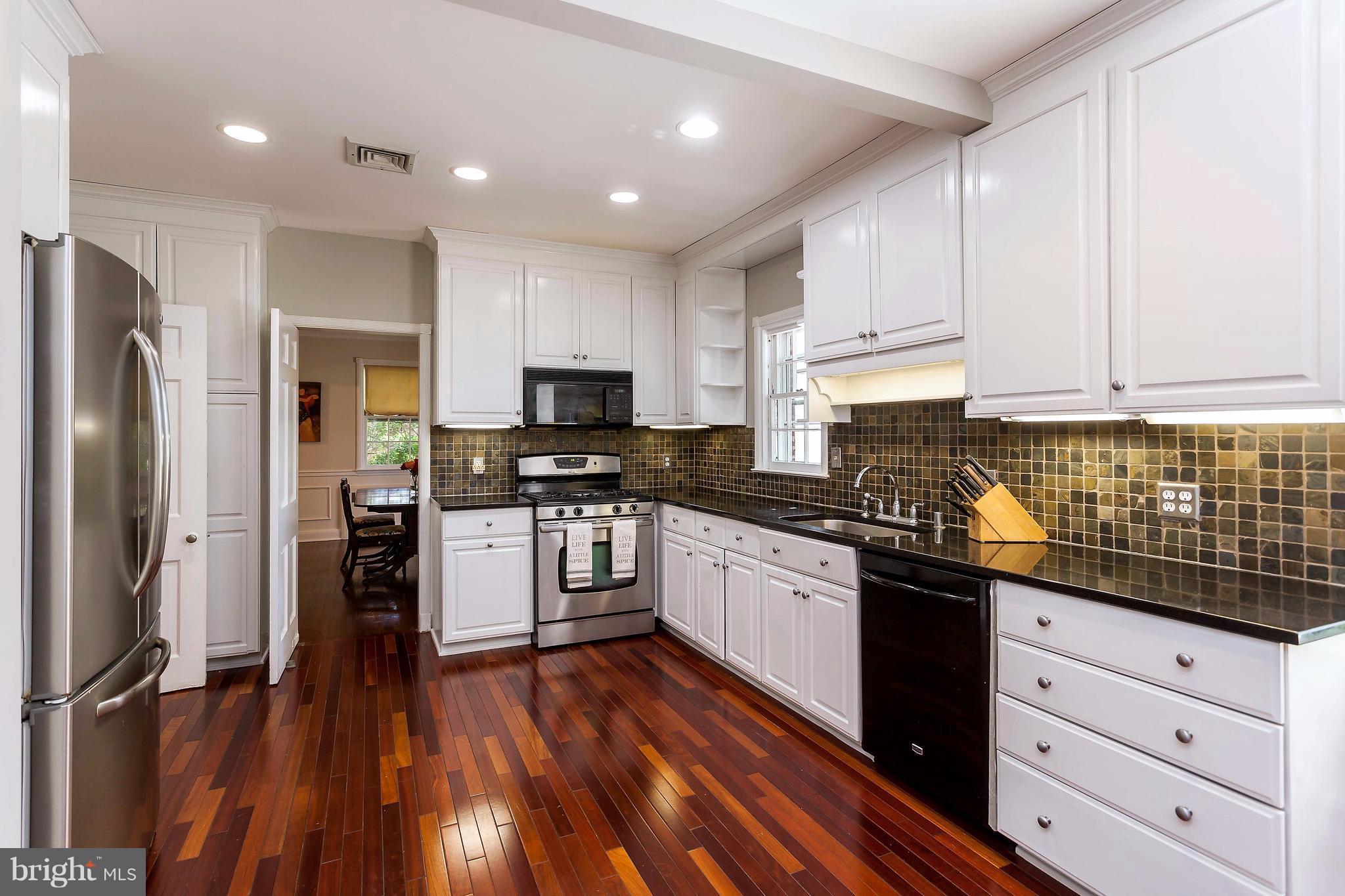 5508 Kemper Road Baltimore, MD 21210 - Photo 8 of 27 Kitchen