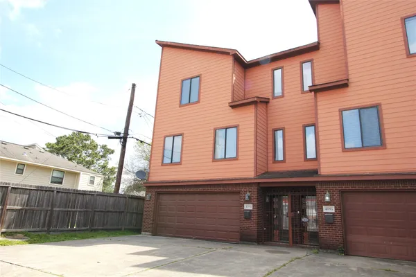 $2,100 | 4709 Scott Street, Unit B, Houston, TX 77004