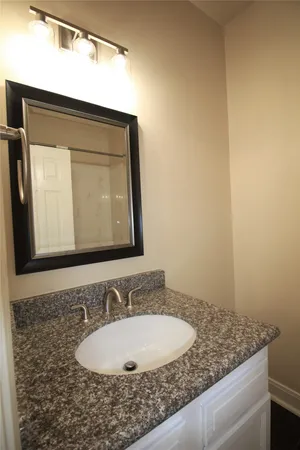 $2,100 | 4709 Scott Street, Unit B, Houston, TX 77004
