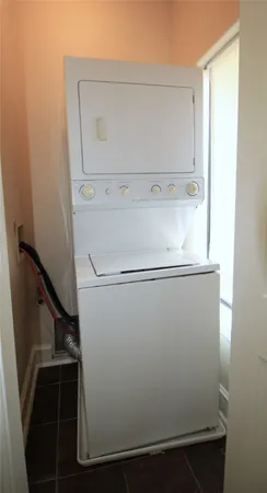 $2,100 | 4709 Scott Street, Unit B, Houston, TX 77004