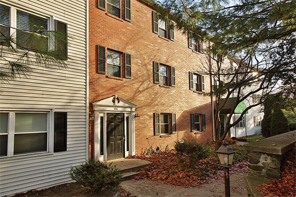 416 Grove Street, Unit A1 Newton, MA 02462 - Photo 1 of 5