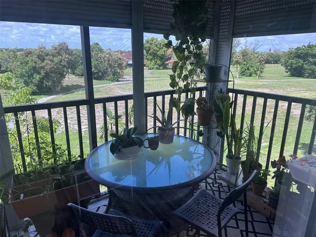 $129,999 | 3821 Environ Boulevard, Unit 407, Lauderhill, FL 33319