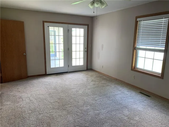 $214,900 | 1019 Hugh Street, Frontenac, KS 66763